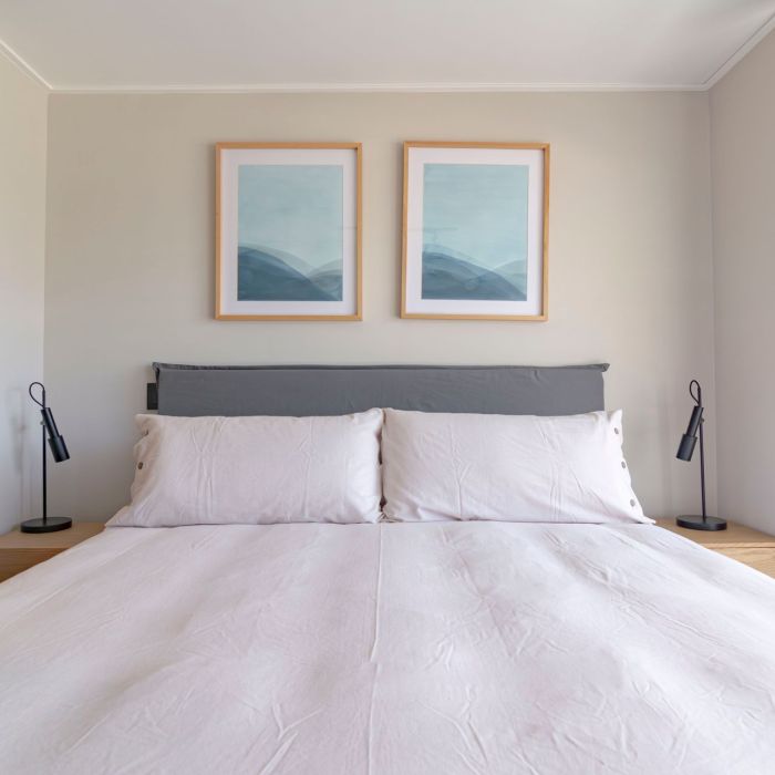 Cómo conseguir un dormitorio matrimonio cómodo funcional
